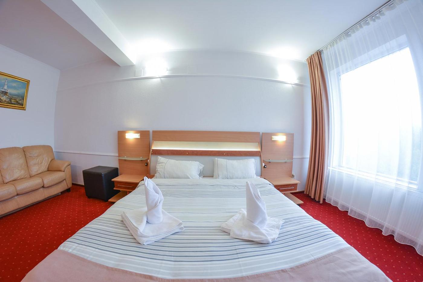 Hotel Pensiune Valentina à Râmnicu Vâlcea Extérieur photo