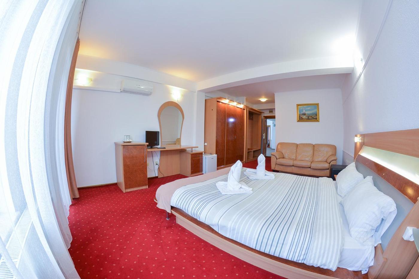 Hotel Pensiune Valentina à Râmnicu Vâlcea Extérieur photo