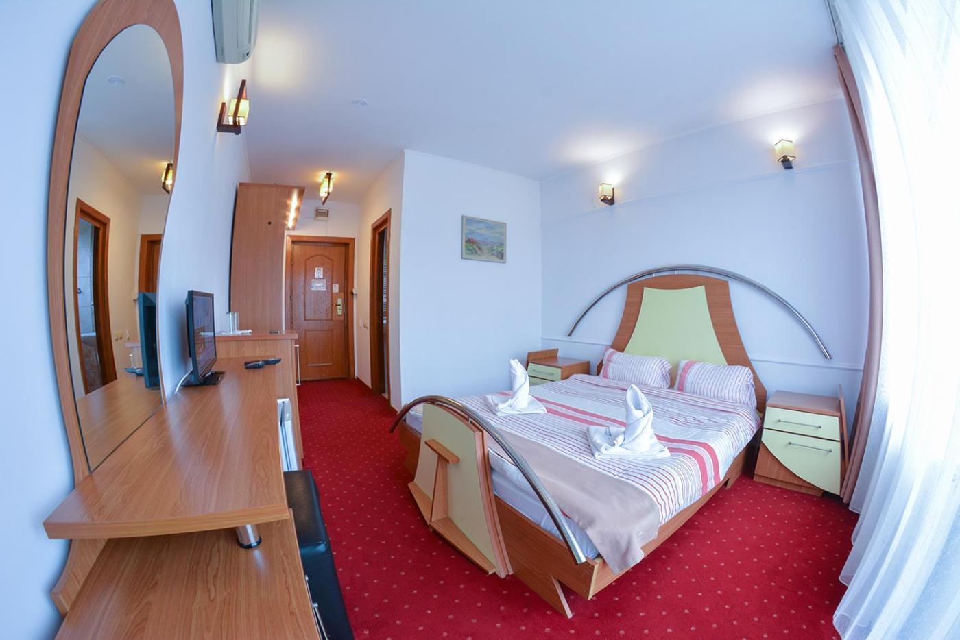 Hotel Pensiune Valentina à Râmnicu Vâlcea Extérieur photo